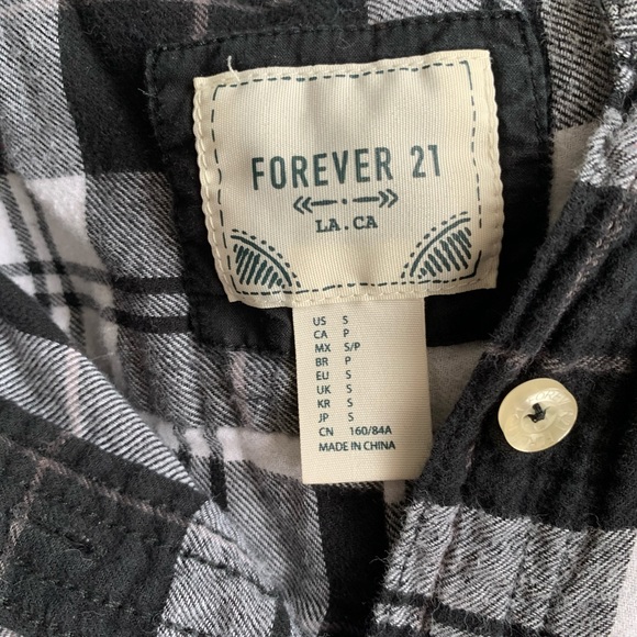 Black and white checkered button up - Picture 2 of 4